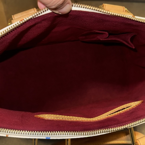 LOUIS VUITTON WHITE MULTICOLOR ALMA Handbag - Picture 10 of 11